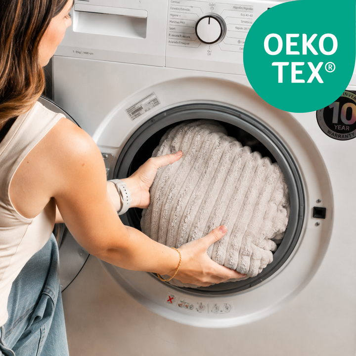 Housse du canapé modulable déhoussable dans un lave-linge, certification OEKOTEX®.